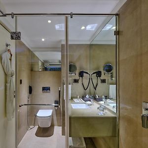 Grande Room High Speed Internet Access